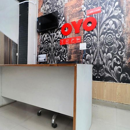 Oyo 26902 ホテル アルヤン プラザ Chandīgarh エクステリア 写真
