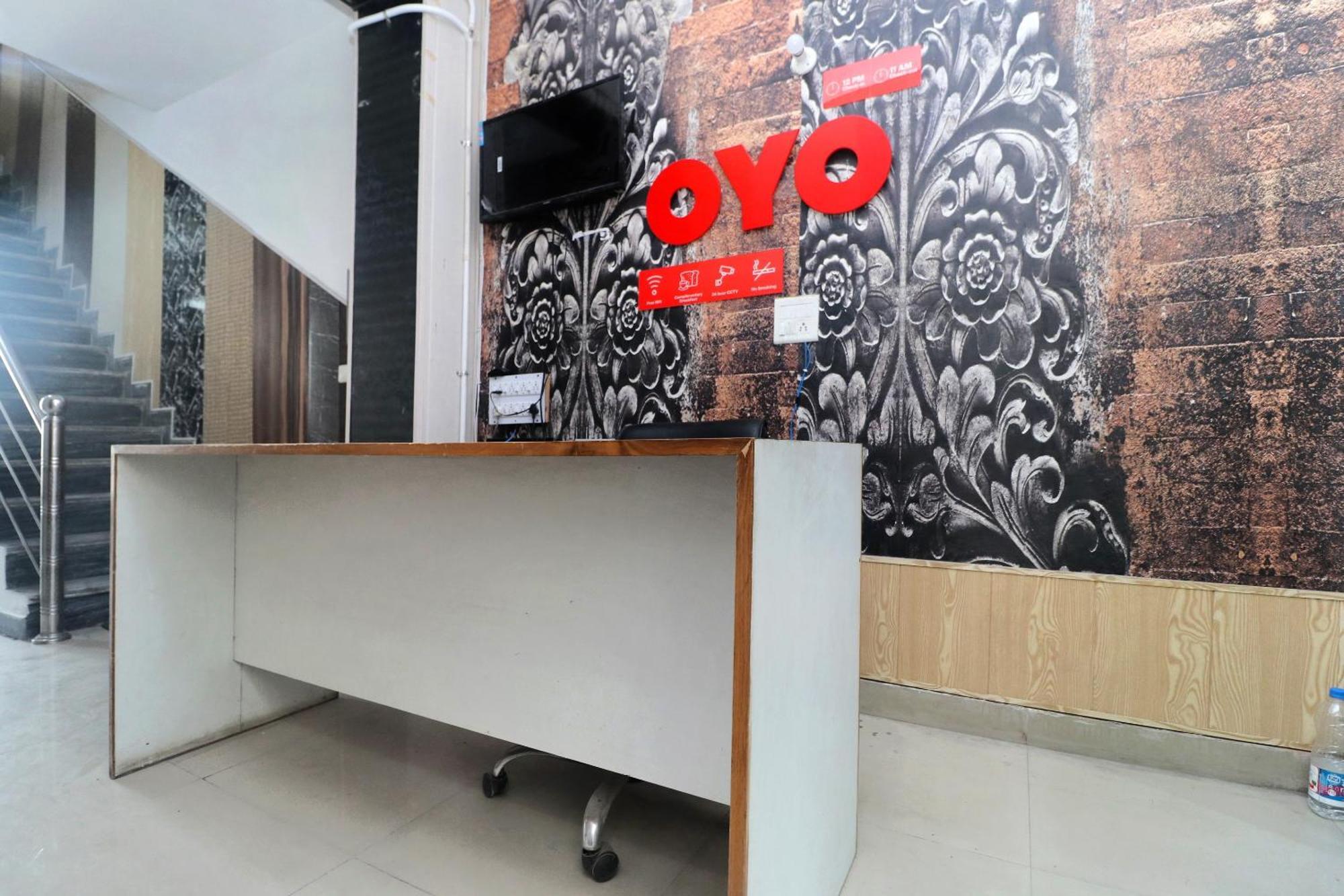 Oyo 26902 ホテル アルヤン プラザ Chandīgarh エクステリア 写真